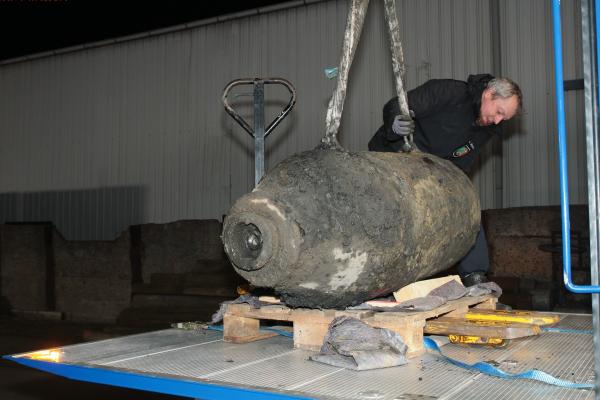 Verladung des Blindgängers